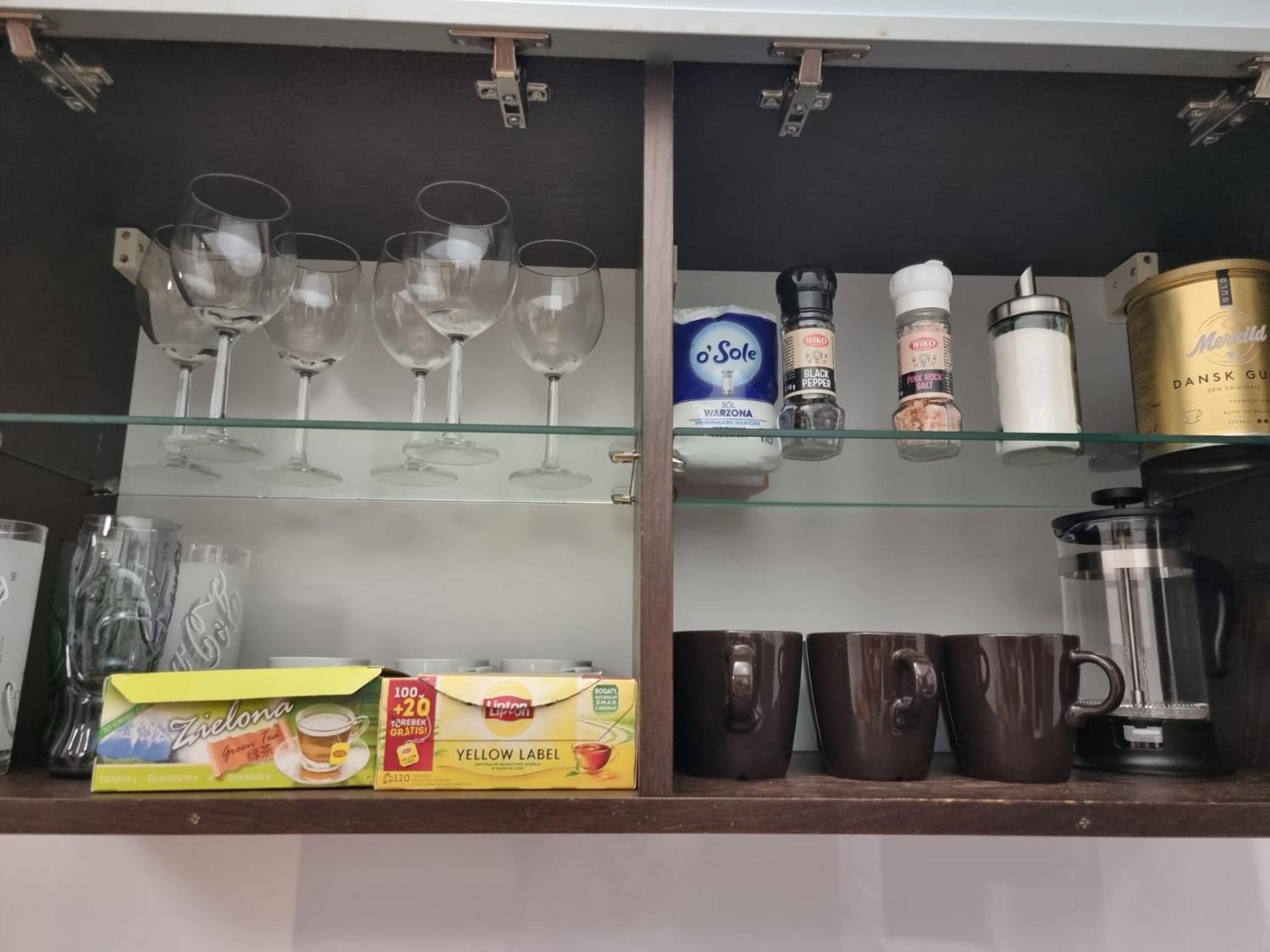 2 Bedroom Next To Hall With Parking Apartament *