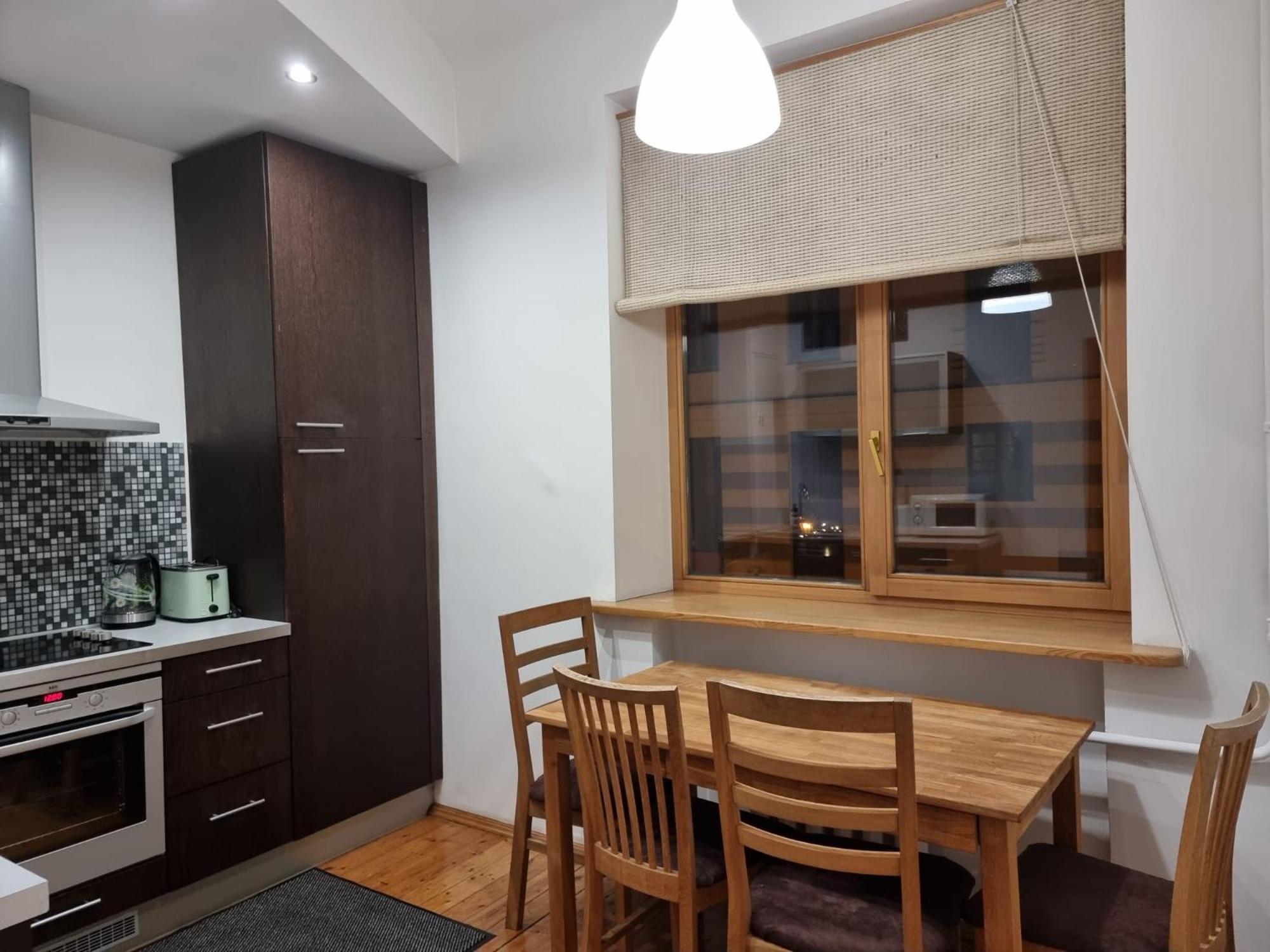 Apartament 2 Bedroom Next To Hall With Parking Ryga