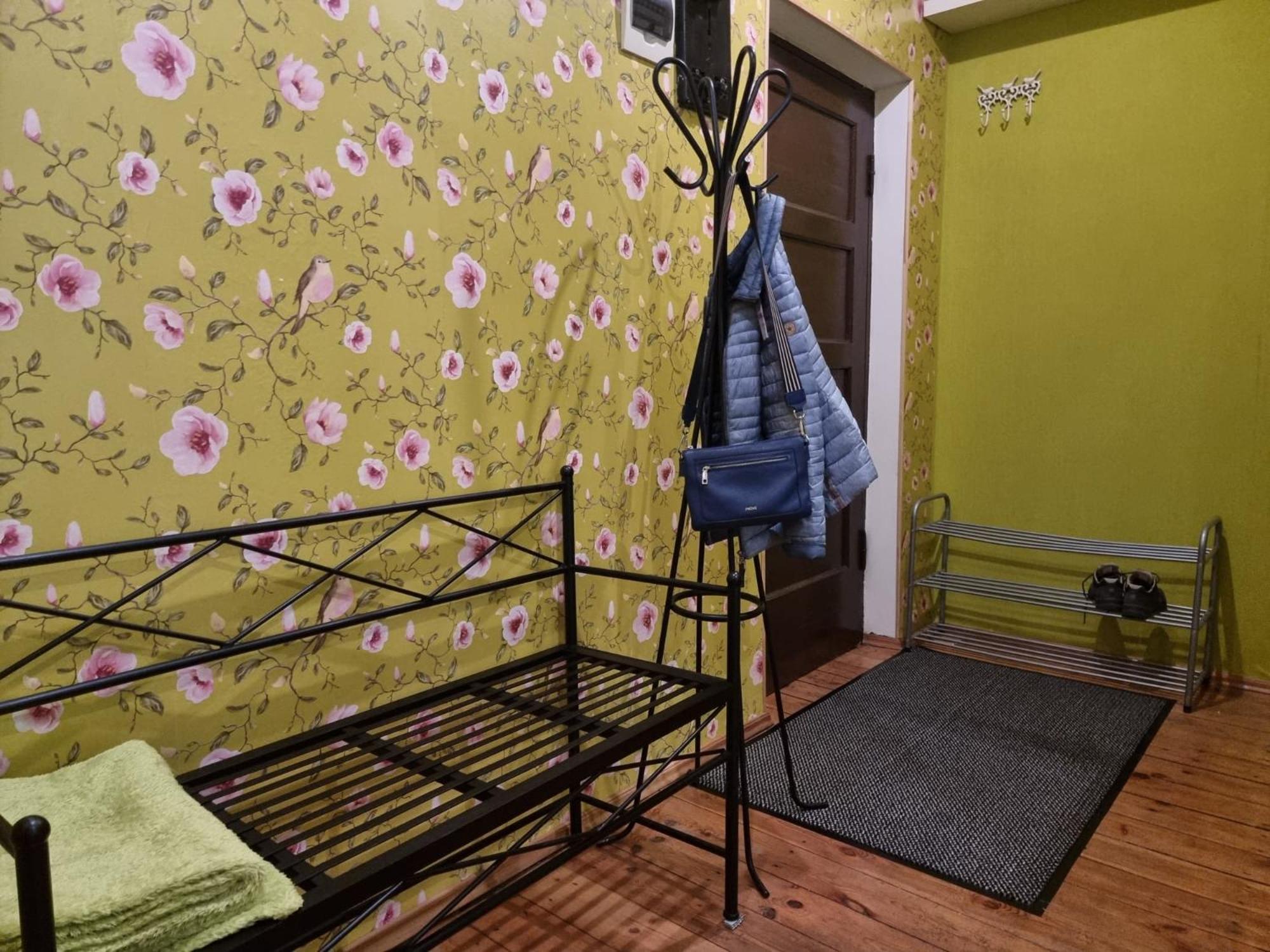 2 Bedroom Next To Hall With Parking Apartament *